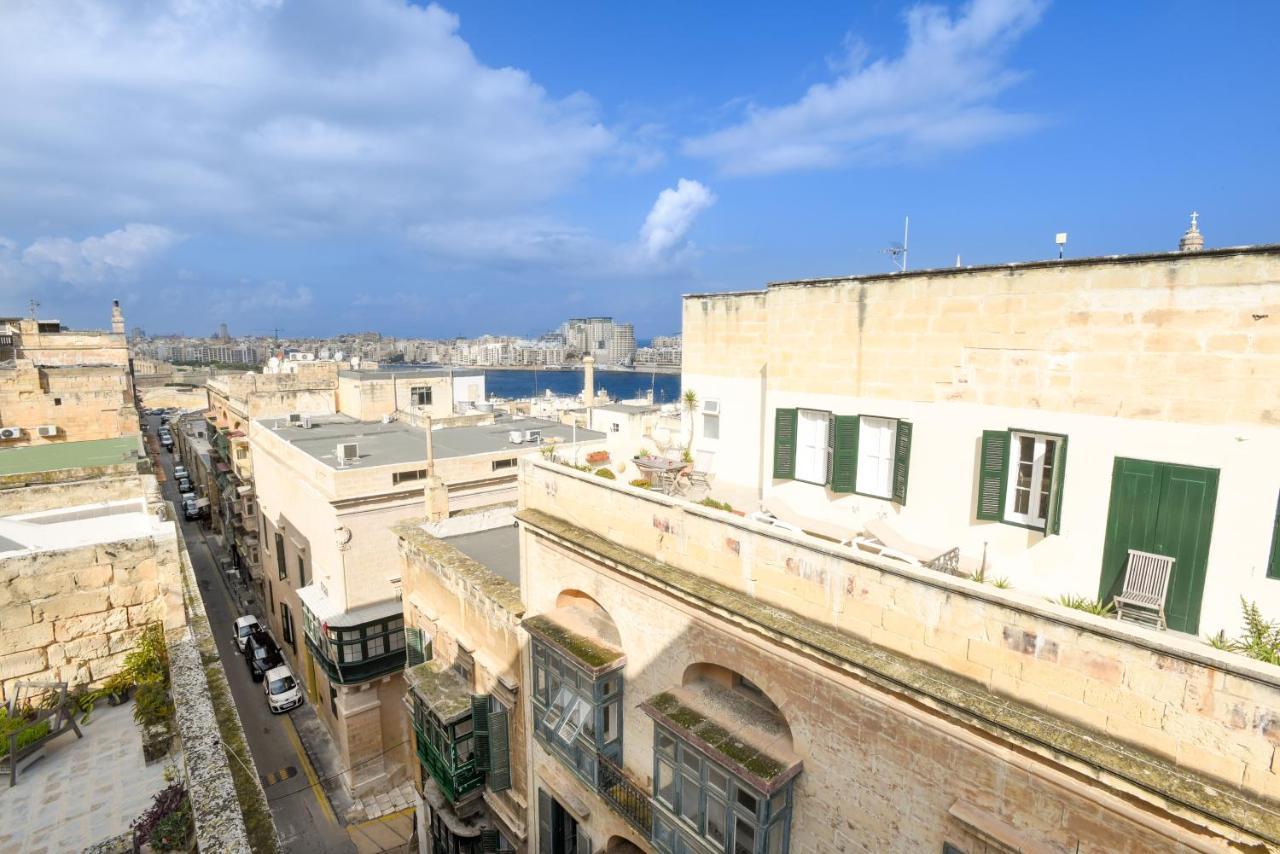 La Falconeria Hotel Valletta Exterior photo